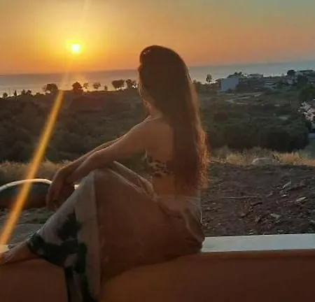 Theasis 4 Luxury With Sea View Апартаменты